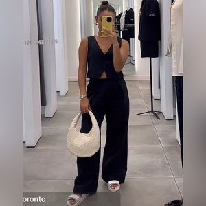 Oak + Fort linen blend set.  Vest XS and pants 6